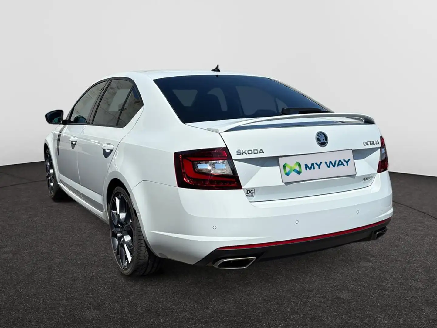 Skoda Octavia Octavia RS 2,0 TSI 180 kW 7-speed automat. Bianco - 2