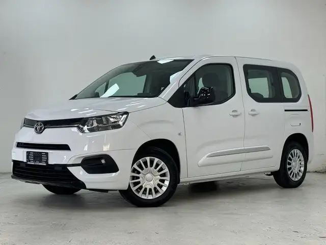 Toyota Proace City 1.5D 100 CV S&S L1 Short Lounge