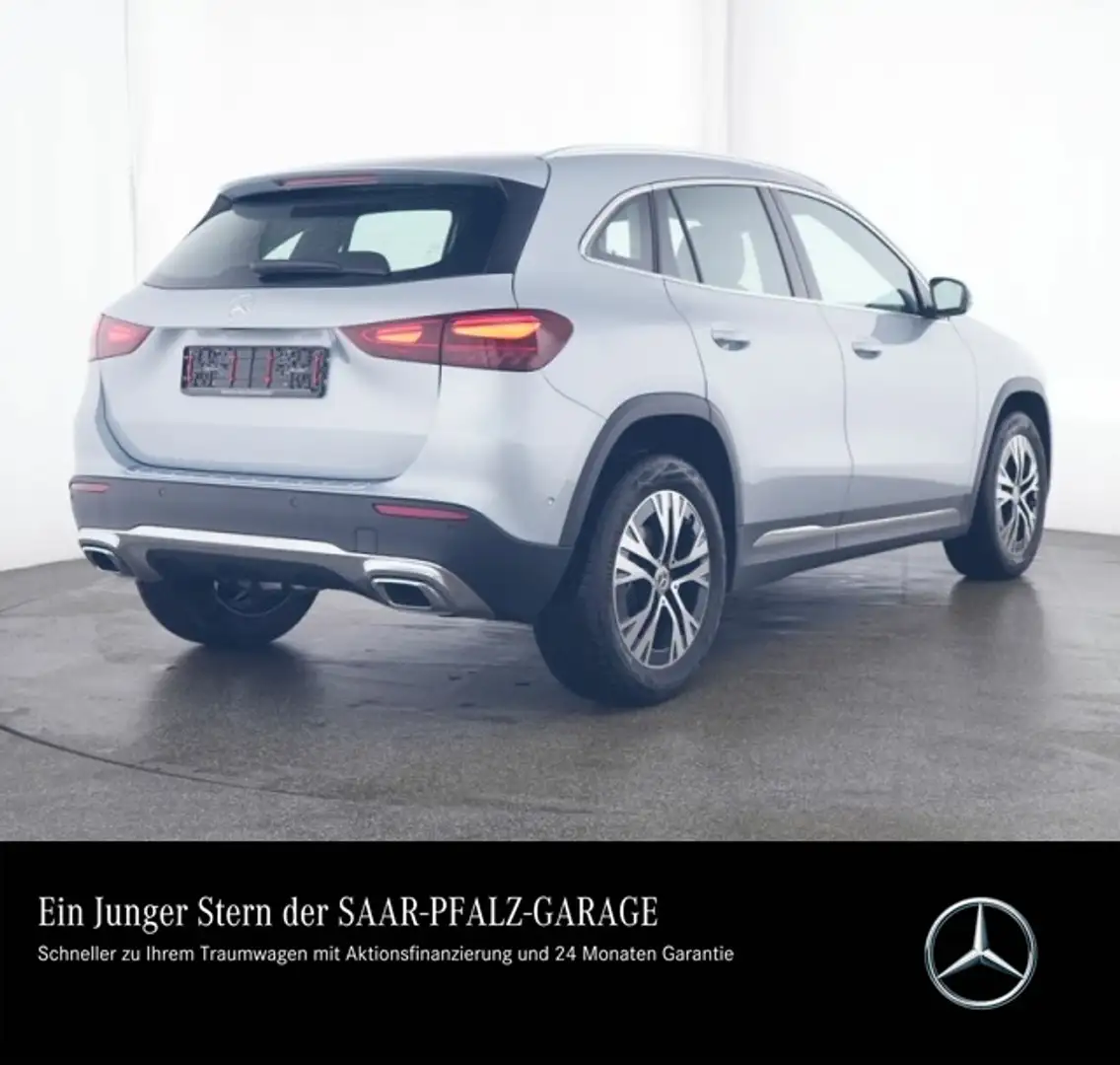 Mercedes-Benz GLA 180 GLA 180 PROGRESSIVE*CARPLAY*R-KAM*NAVI*SHZ*MBUX Silber - 2