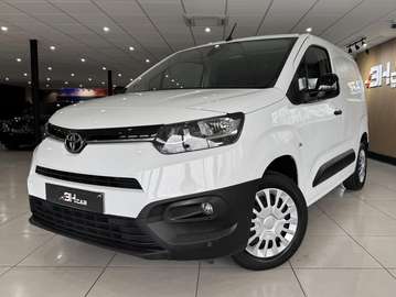 1.5 MEDIUM 100 CH D-4D 2022 GARANTIE 1 AN PROACE