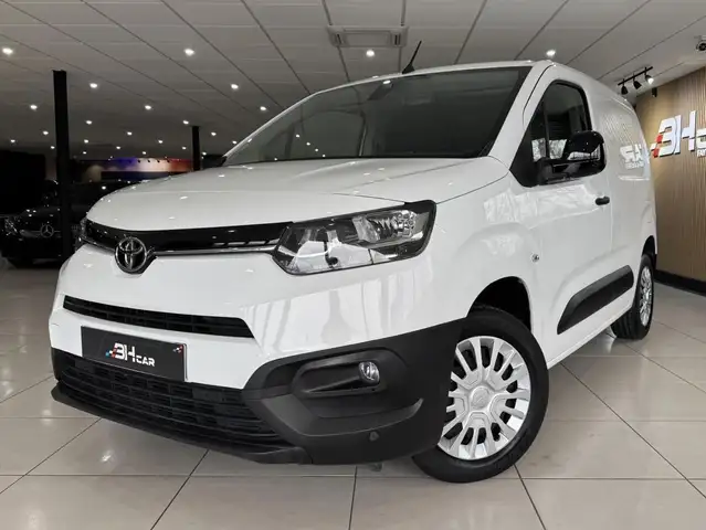 Toyota Proace City 1.5 MEDIUM 100 CH D-4D 2022 GARANTIE 1 AN PROACE