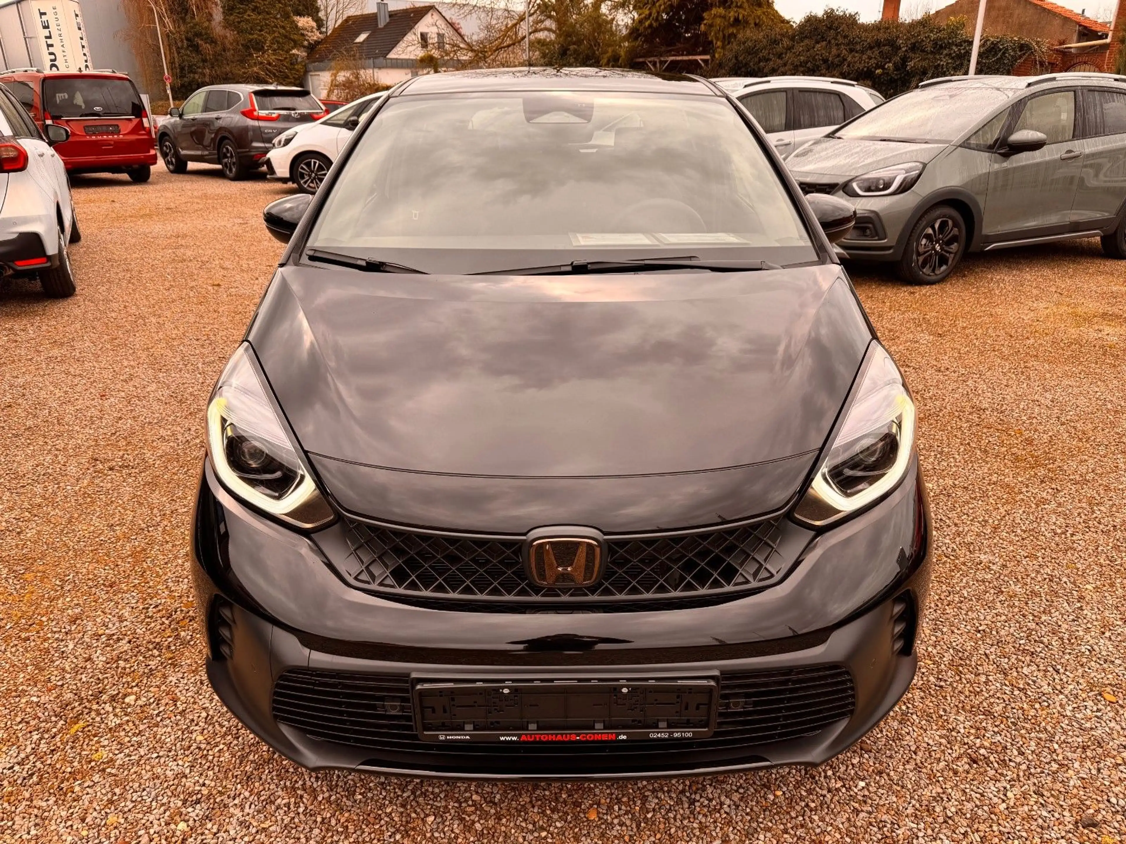 Honda Jazz 1.5 i-MMD Hybrid Advance Black Emblem — photo 2