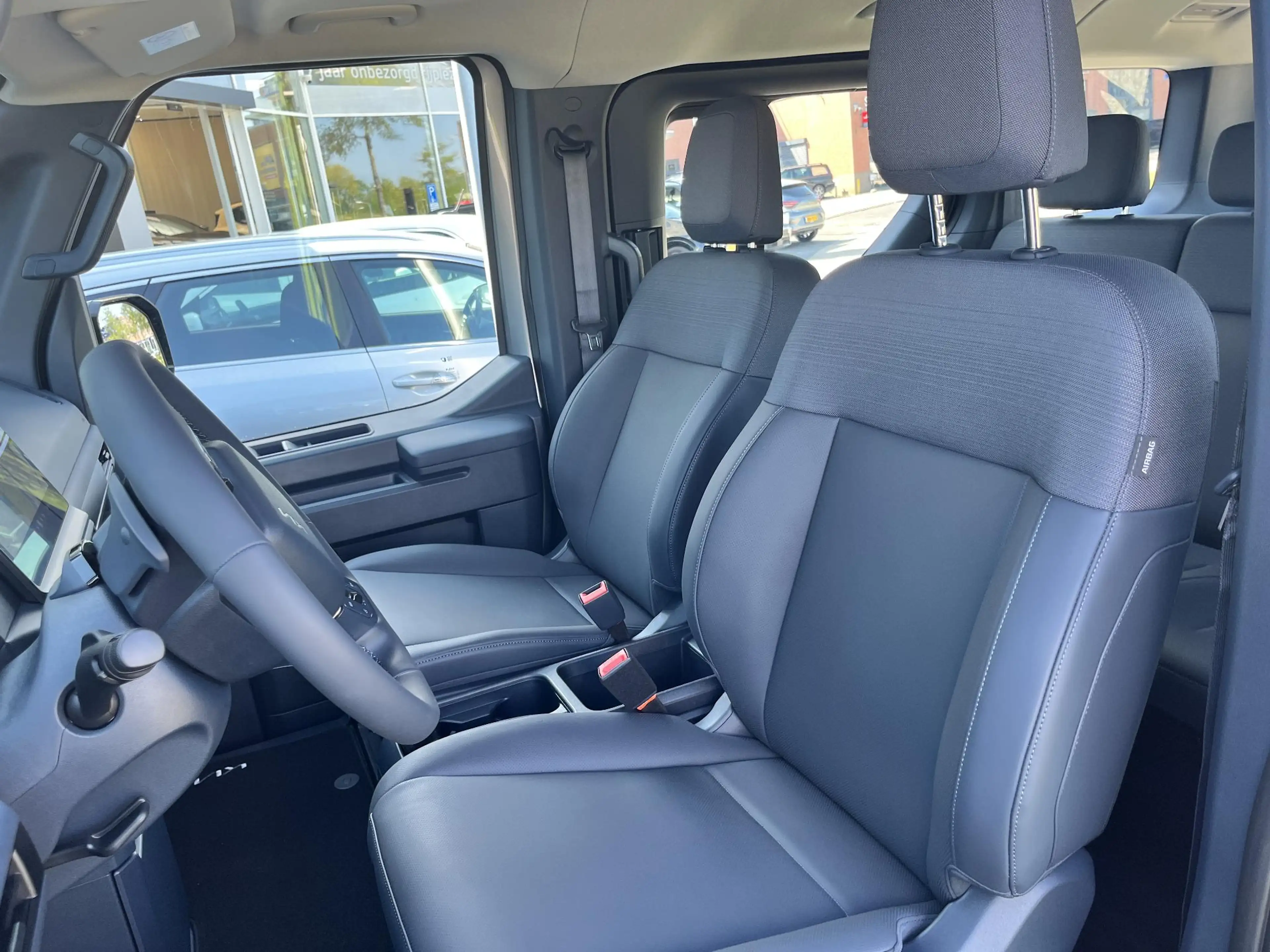 Kia PV5 Passenger Elite 71.2 kWh , Snel Leverbaar!, Inclusief 3000 e — photo 9