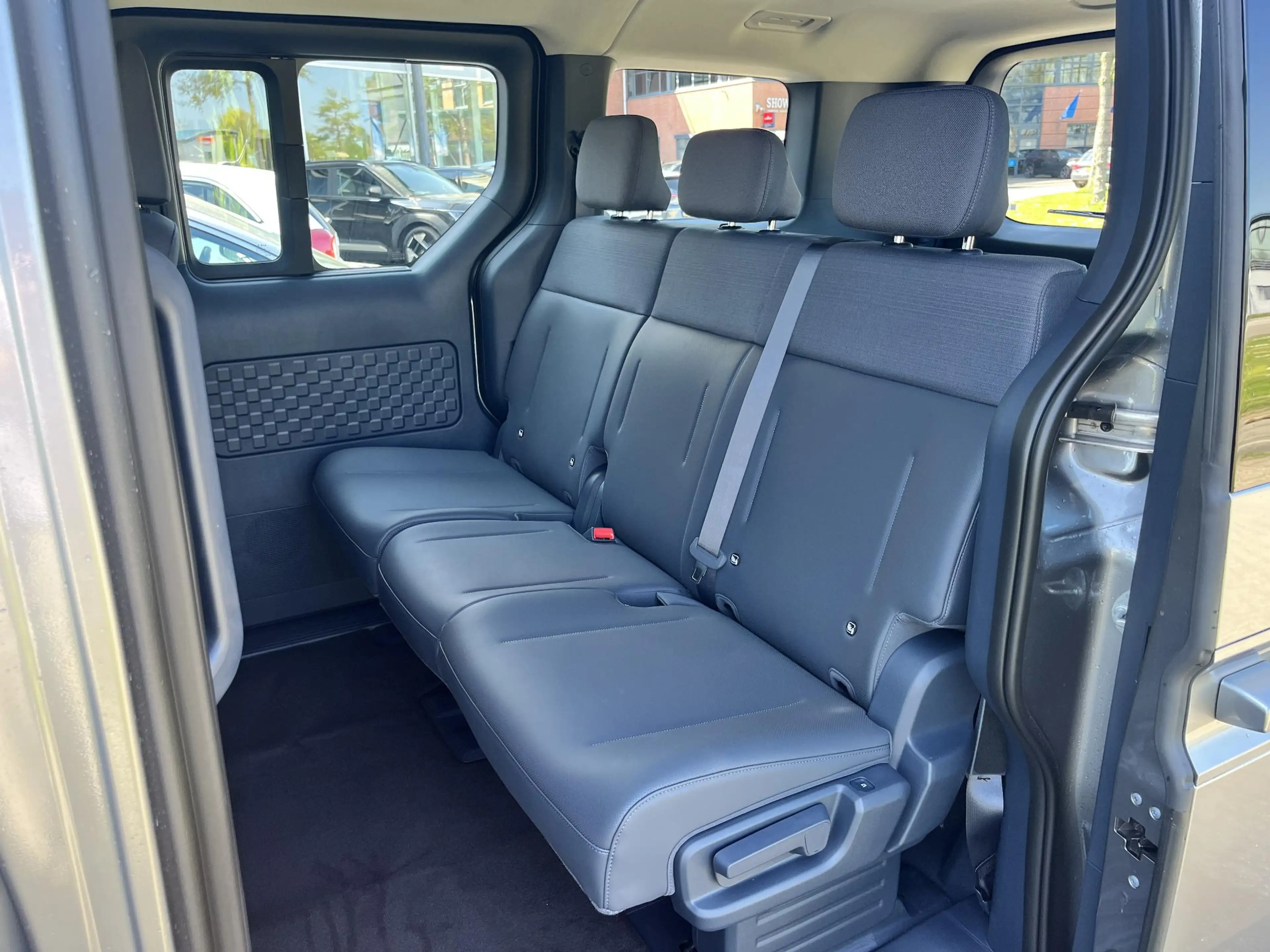 Kia PV5 Passenger Elite 71.2 kWh , Snel Leverbaar!, Inclusief 3000 e — photo 11