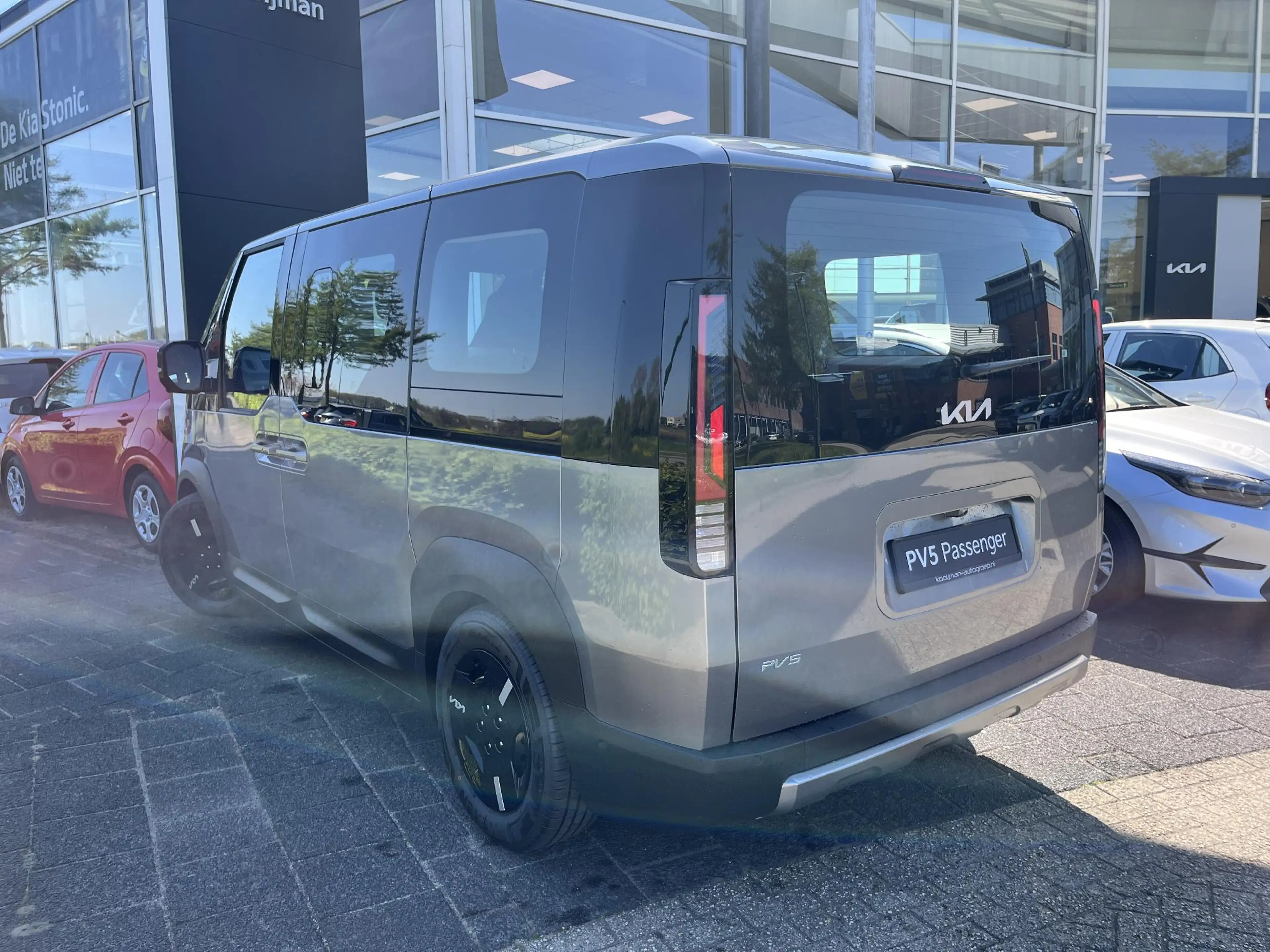 Kia PV5 Passenger Elite 71.2 kWh , Snel Leverbaar!, Inclusief 3000 e — photo 7