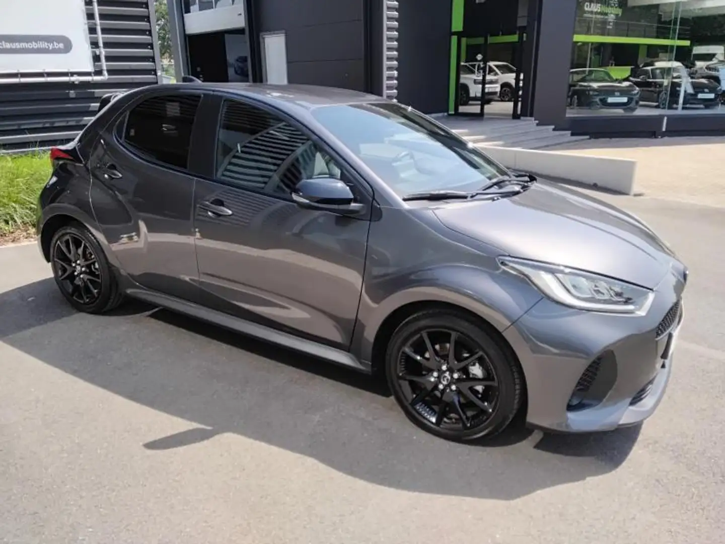mazda 2