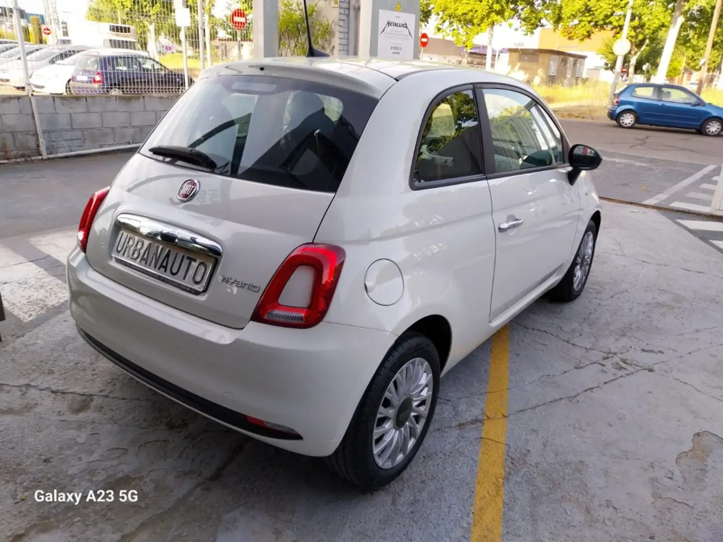 Fiat 500 1.0 Hybrid Cult 52kW Weiß - 2