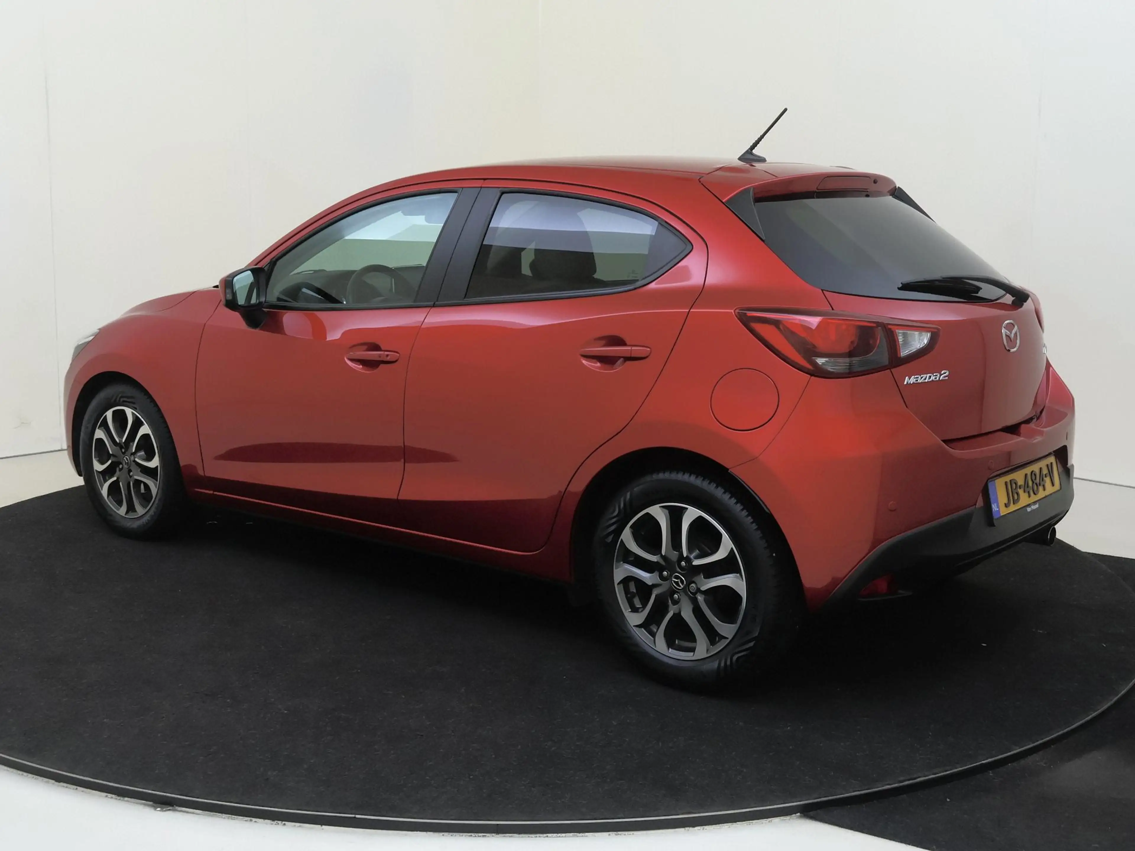 Mazda 2 1.5 Skyactiv-G GT-M | airco automatisch | cruise c — photo 3