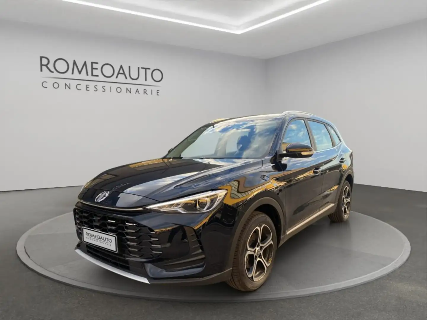 MG ZS NUOVA 1.5 Hybrid+ Comfort Nero - 2