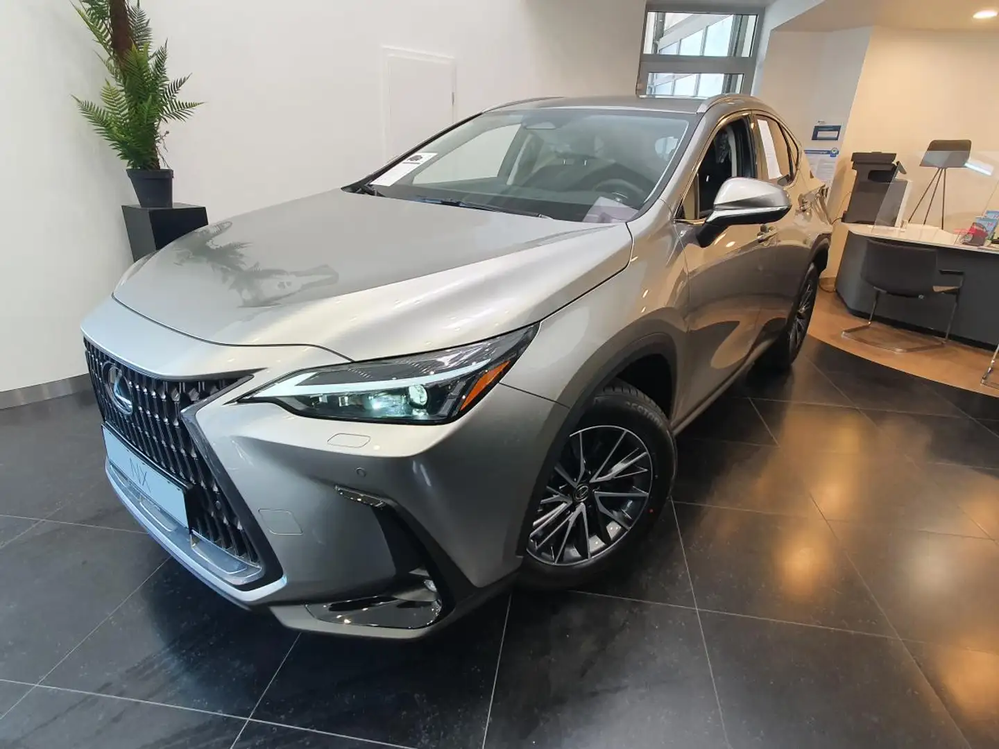 Lexus NX 350h ❤️💥Executive Line❤️💥 Weiß - 1