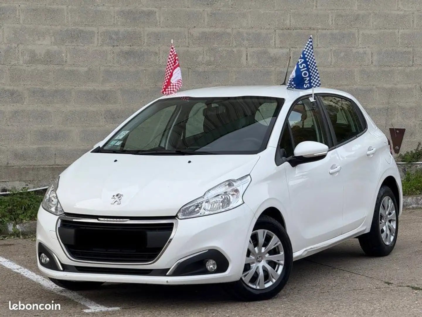 Peugeot 208 1.5 Blue HDi Phase 2 5 Portes Année 09-2020 137.000KM Certifié Garantie 6 Mois Wit - 1