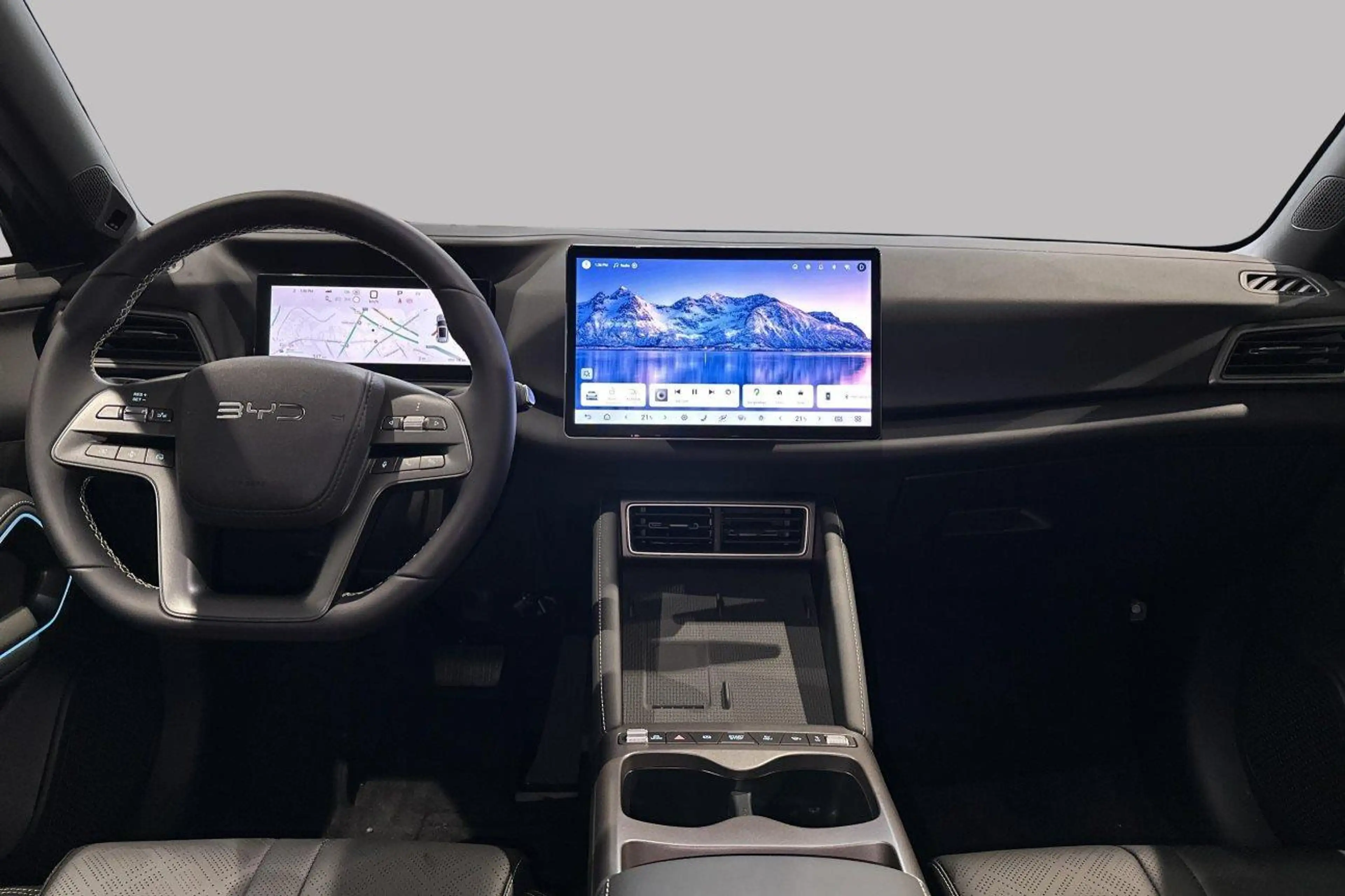 BYD Atto 2 DM-i Boost — photo 11