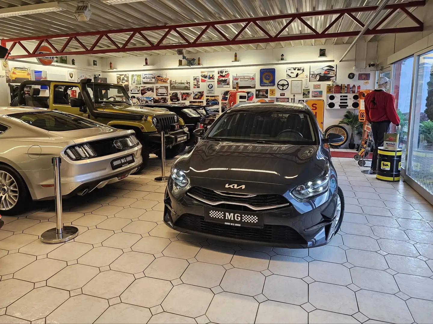 Kia Ceed SW / cee'd SW 1,6 CRDi SCR ISG Silber 1 Besitz Grau - 1