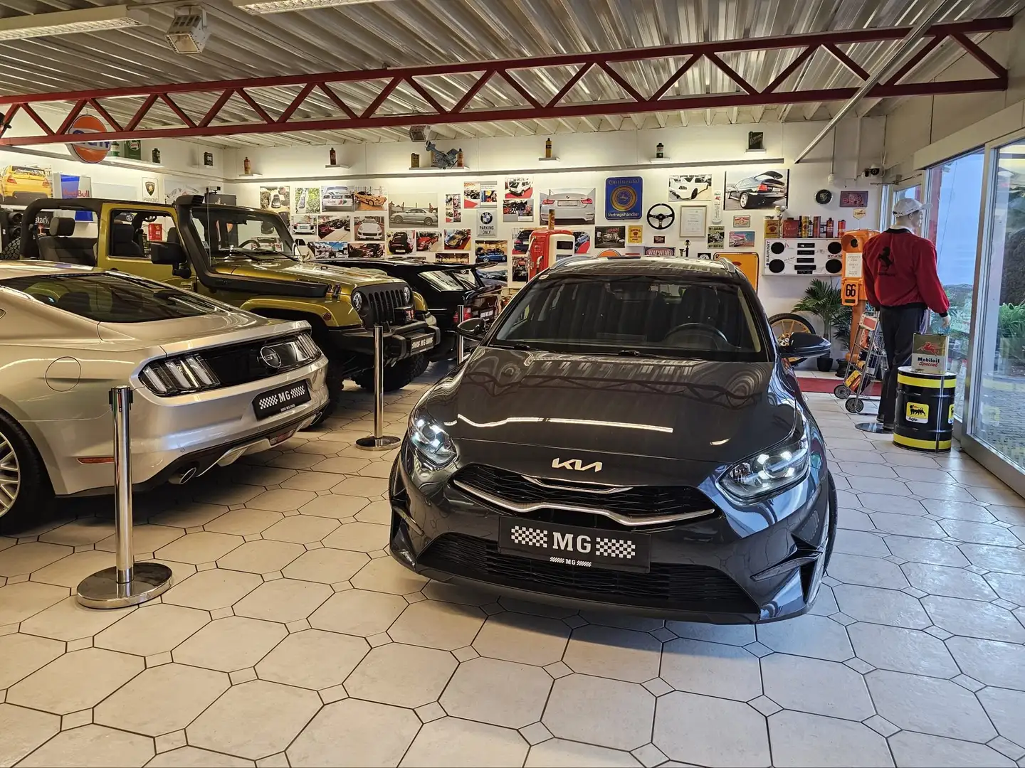 Kia Ceed SW / cee'd SW 1,6 CRDi SCR ISG Silber 1 Besitz Grau - 2