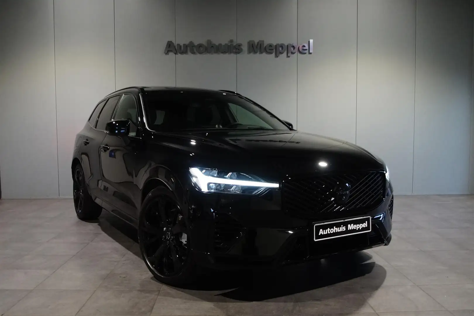 Volvo XC60 T8-AWD | 2026 Facelift | Black-Ultra | B&W | Massa Zwart - 1