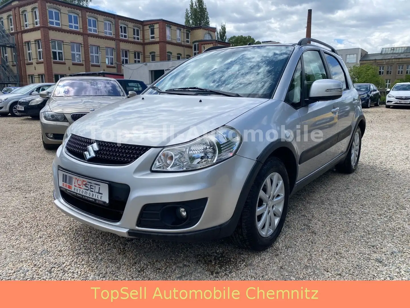 Suzuki SX4 1.6 VVT Style Automatik Sitzheizung TÜV-Neu Ezüst - 1