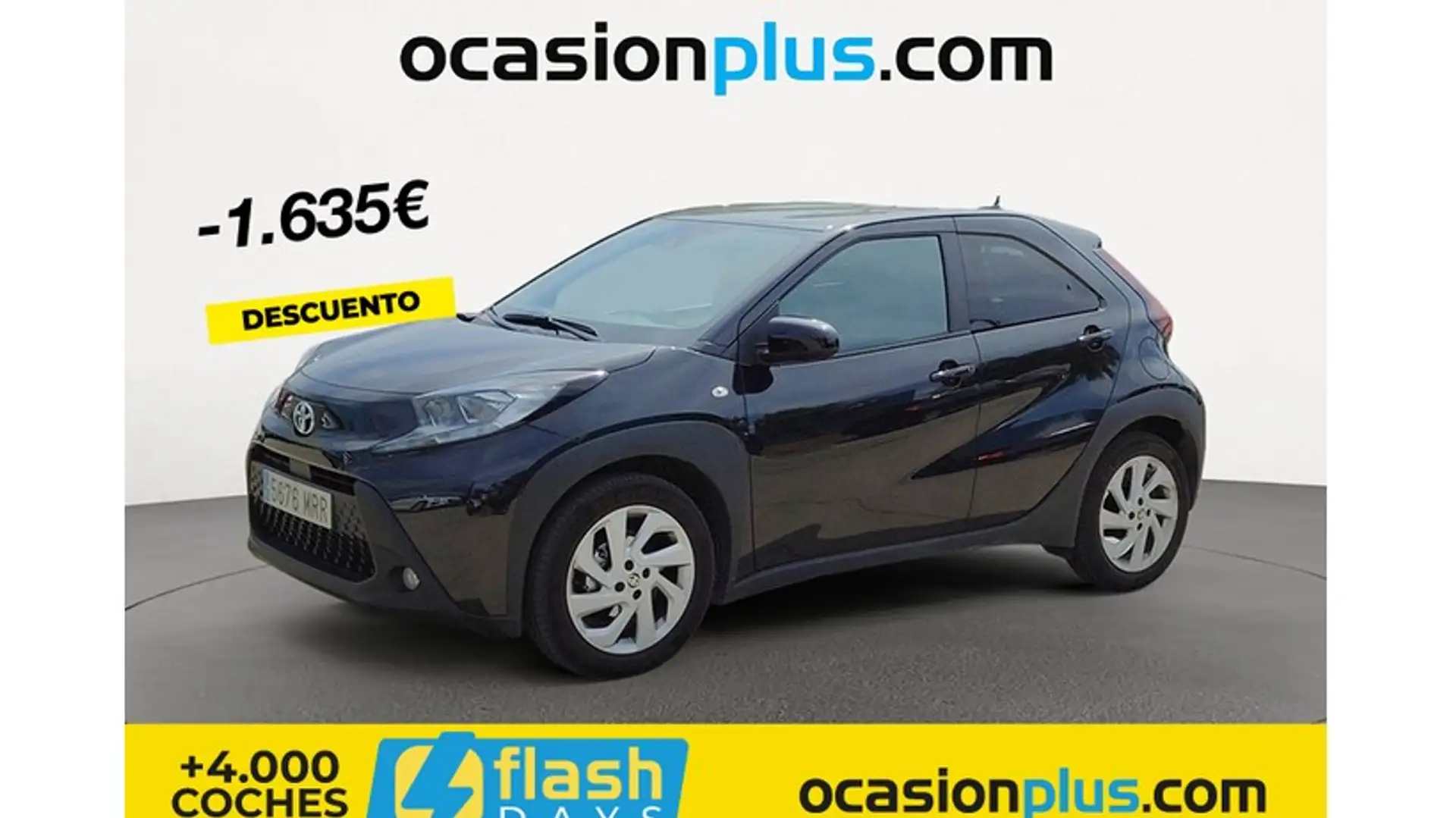 Toyota Aygo X Play s-CVT Negro - 1