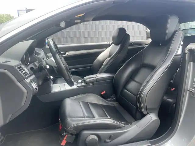 Mercedes-Benz 250 view 8