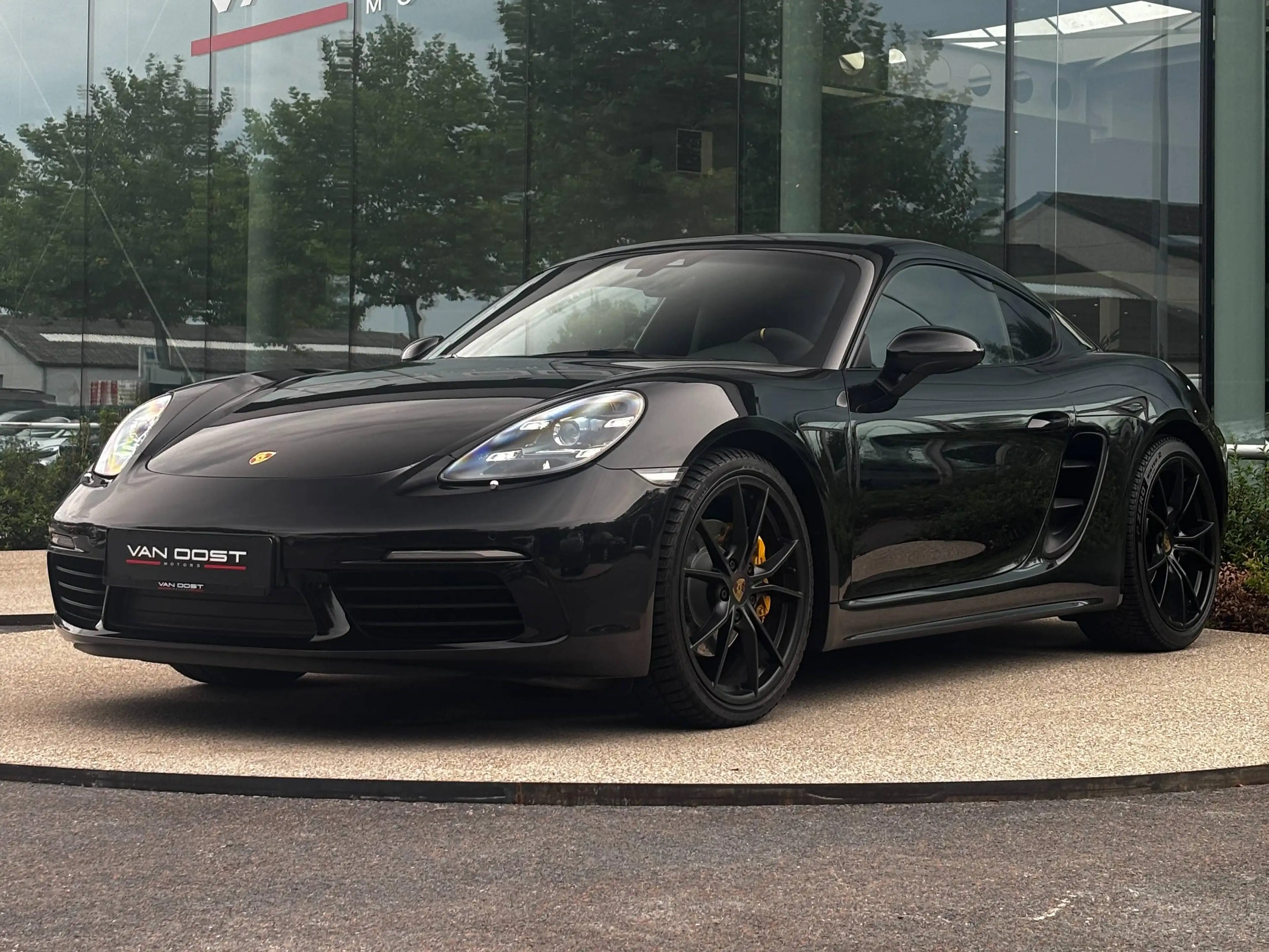 Porsche 718 718 Cayman 2.0 Turbo PDK — photo 2