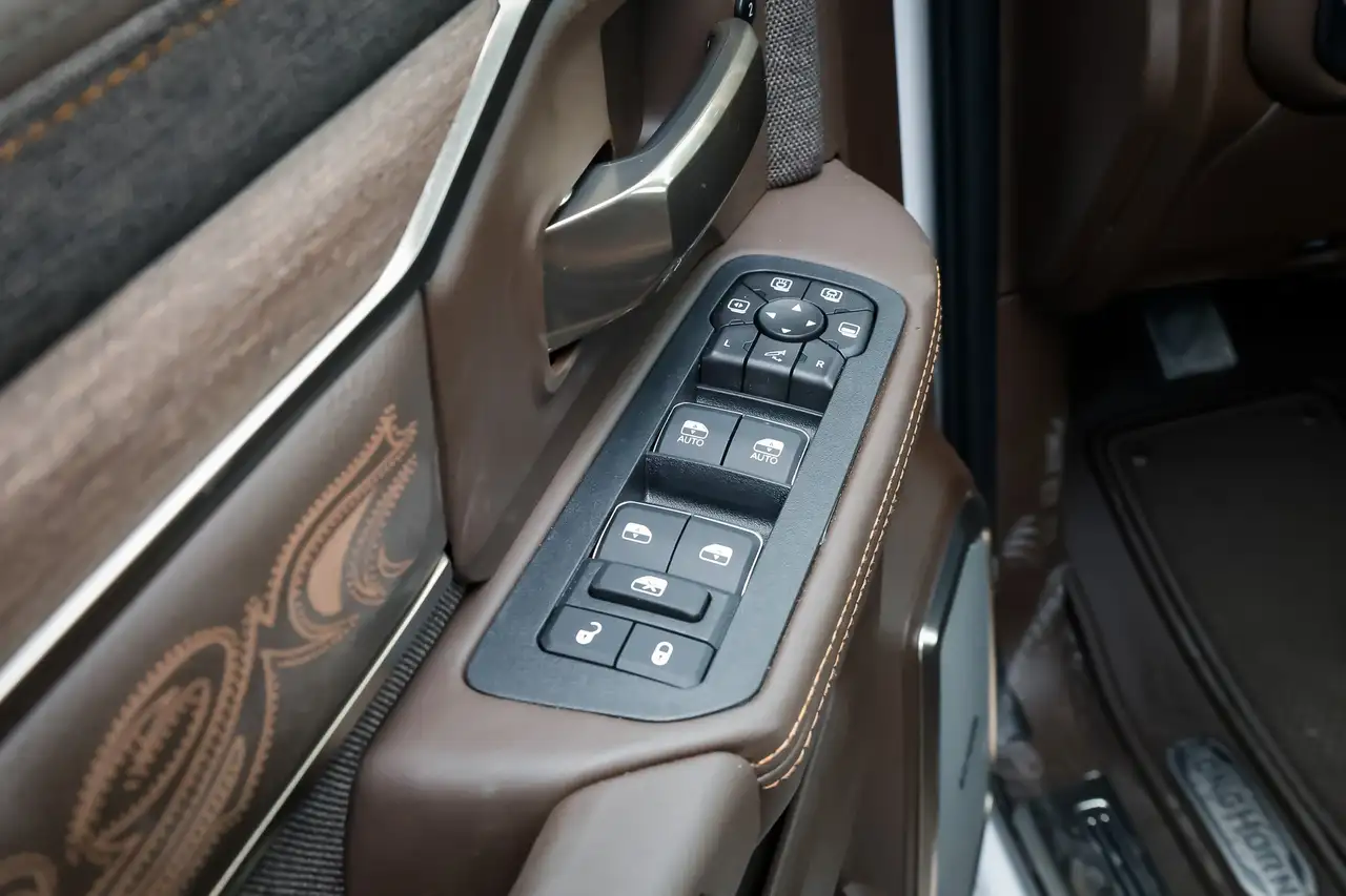 RAM 2500 снимка RAM 2500