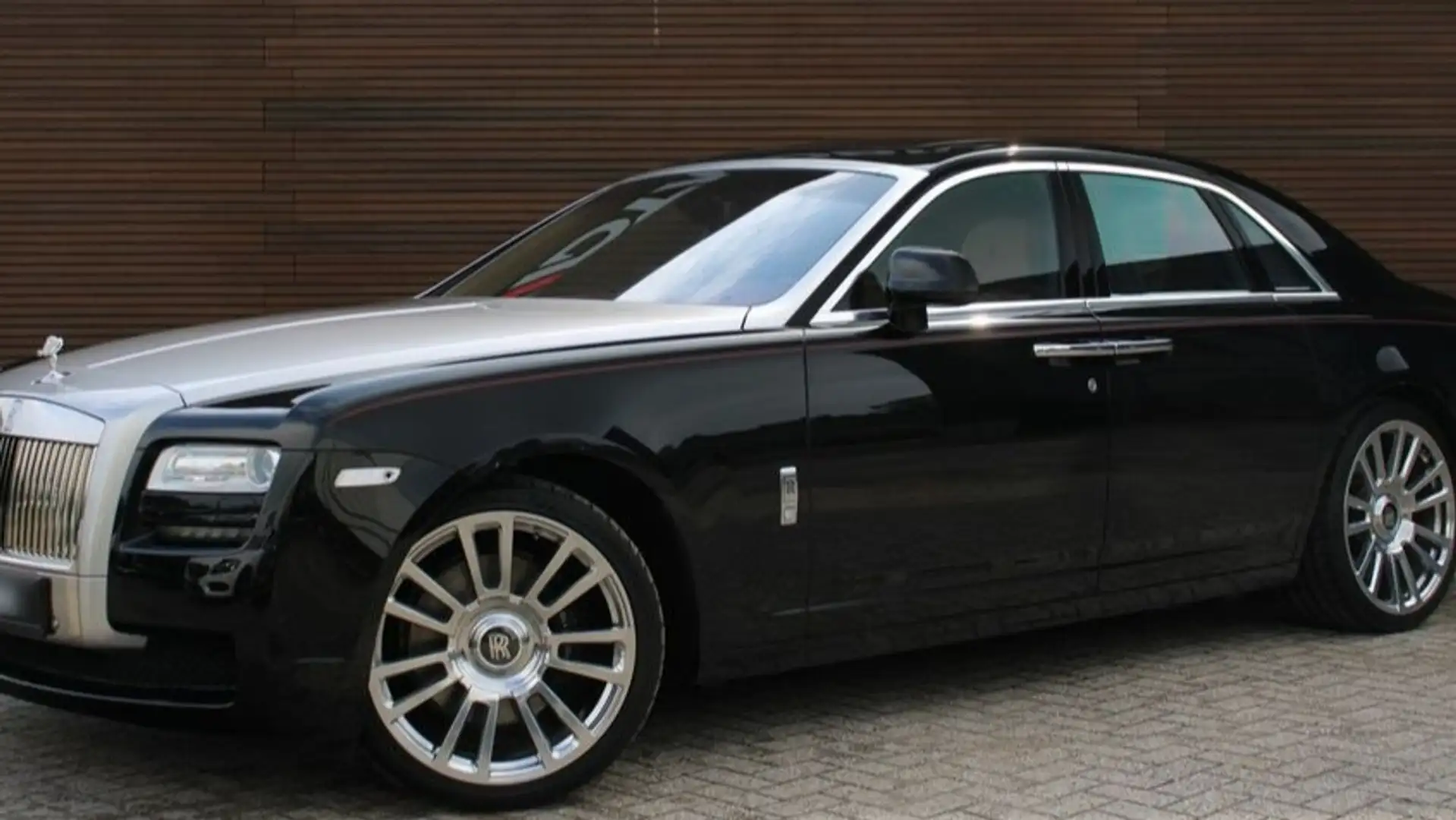 Rolls-Royce Ghost 6.6 V12 Noir - 1