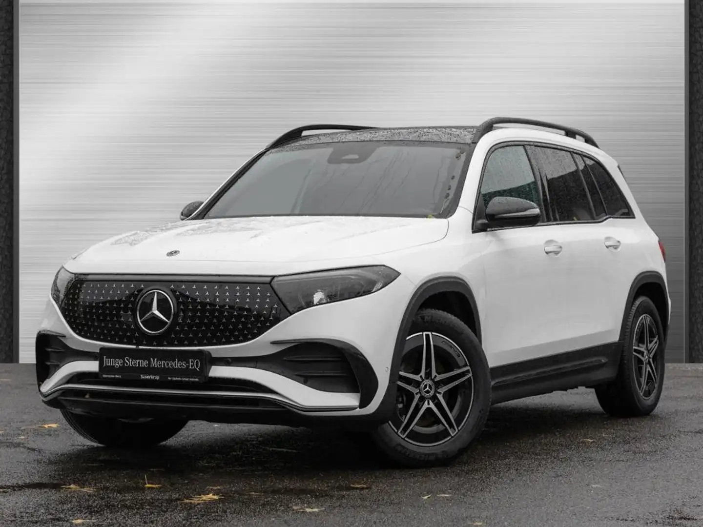 Mercedes-Benz EQB 300 4M , AMG NIGHT KAMERA PANO SPUR STANDH Weiß - 2
