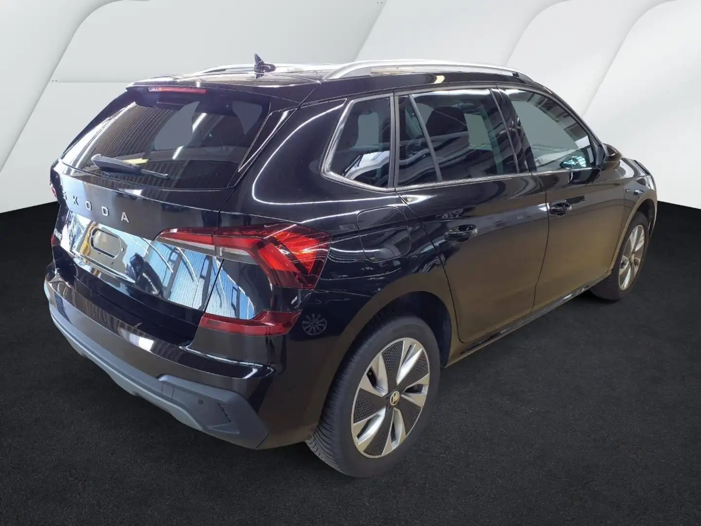 Skoda Kamiq 1.0 TSI DSG Drive*MATRIX*AHK*KAMERA*NAVI*S Black - 2