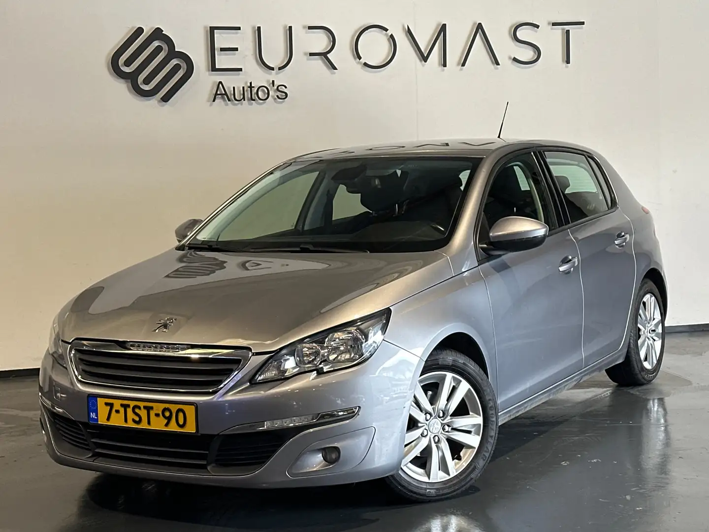 Peugeot 308 1.2 VTi Active Navi Airco Cruise Pdc Nieuwe Apk Szürke - 1