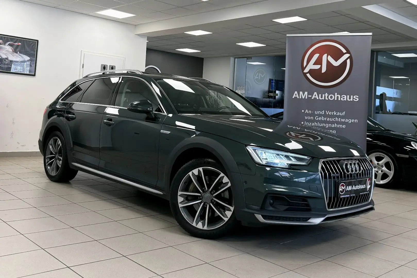Audi A4 allroad Quattro *PanoSD*ACC*AHK*Matrix*StdHzg Vert - 1