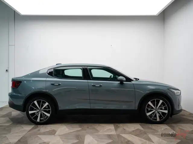 Polestar 2 view 6