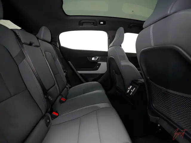 Polestar 2 view 19