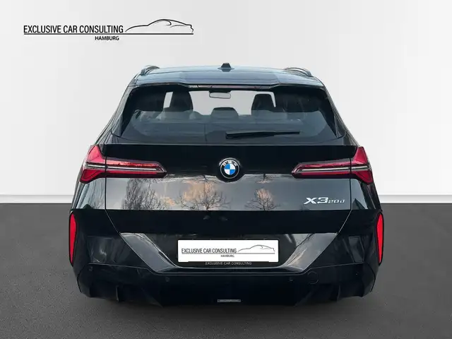 BMW X3 view 5