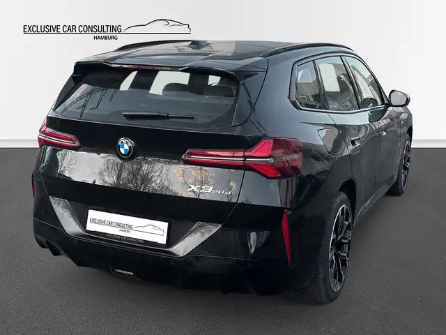 BMW X3 view 6