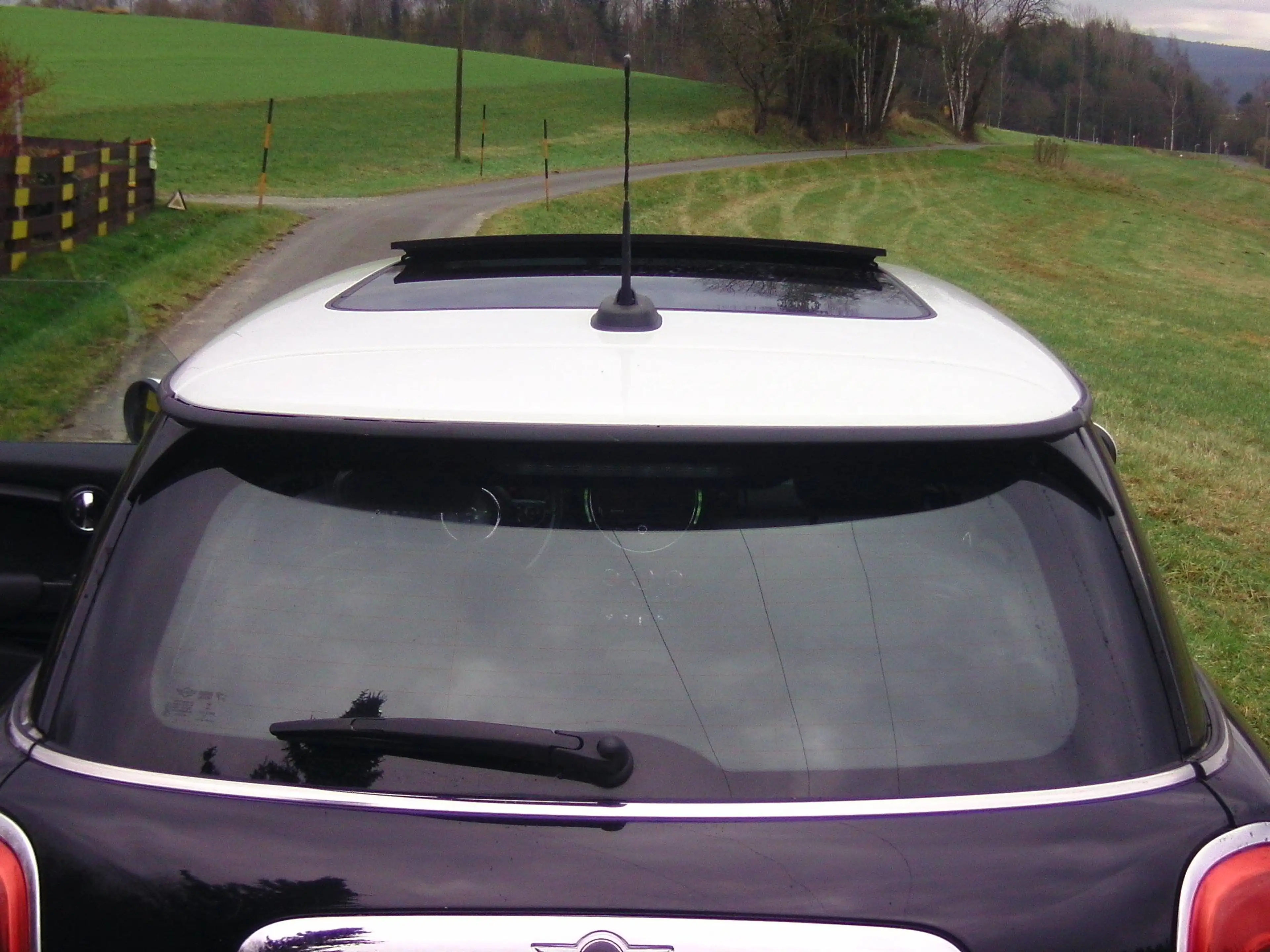 MINI Cooper 6-Gang, großes Panoramadach,Navi,Scheckh. — photo 6