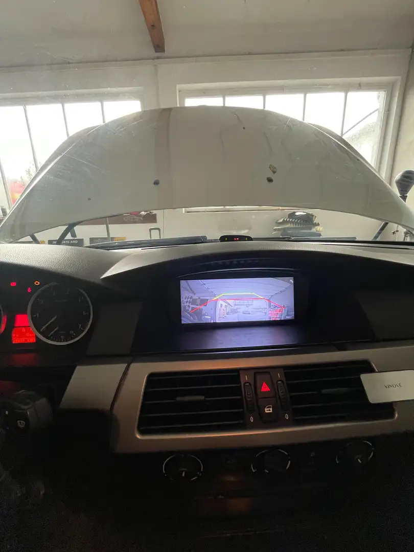 BMW 520 Automatik 6 Zylinder Silber - 2