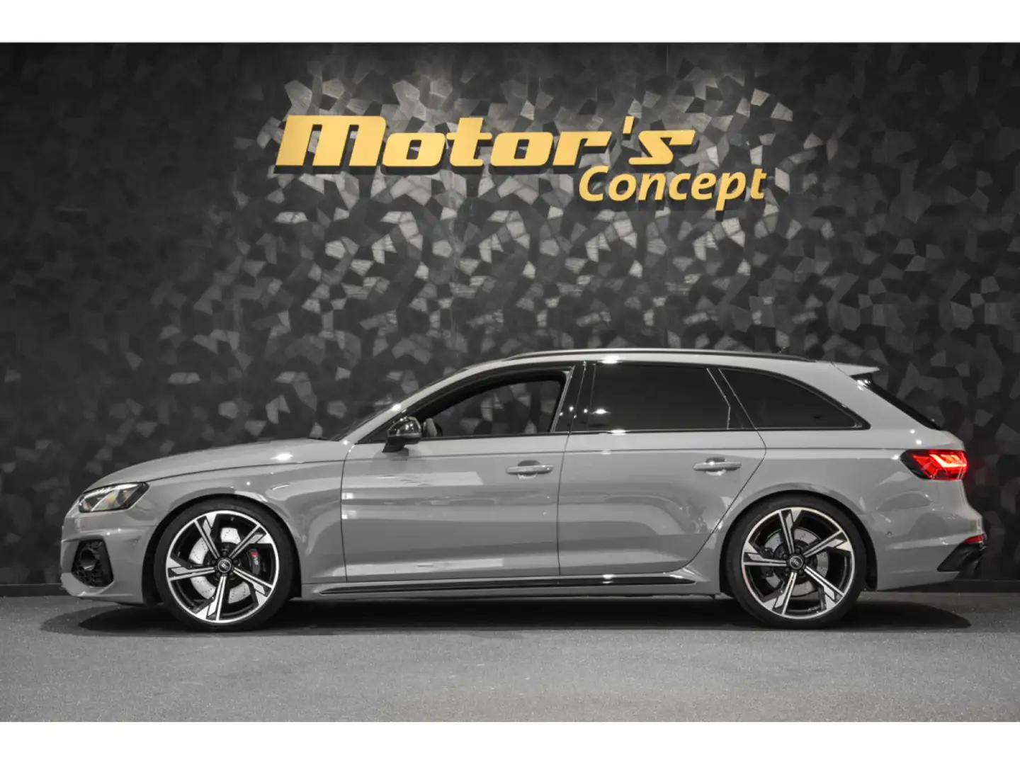 Audi RS4 AVANT 2.9 V6 QUATTRO Gris - 2