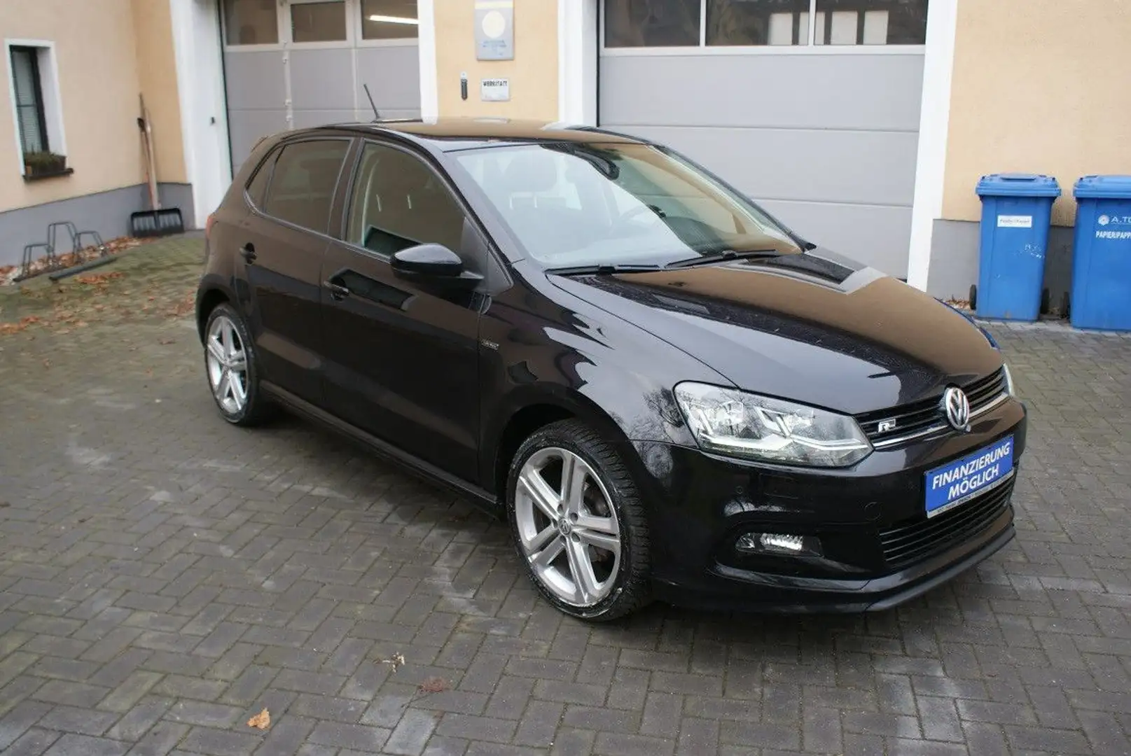 Volkswagen Polo 1.2 TSI LOUNGE/R-LINE /Navi/Xenon/PDC/SHZ Schwarz - 2