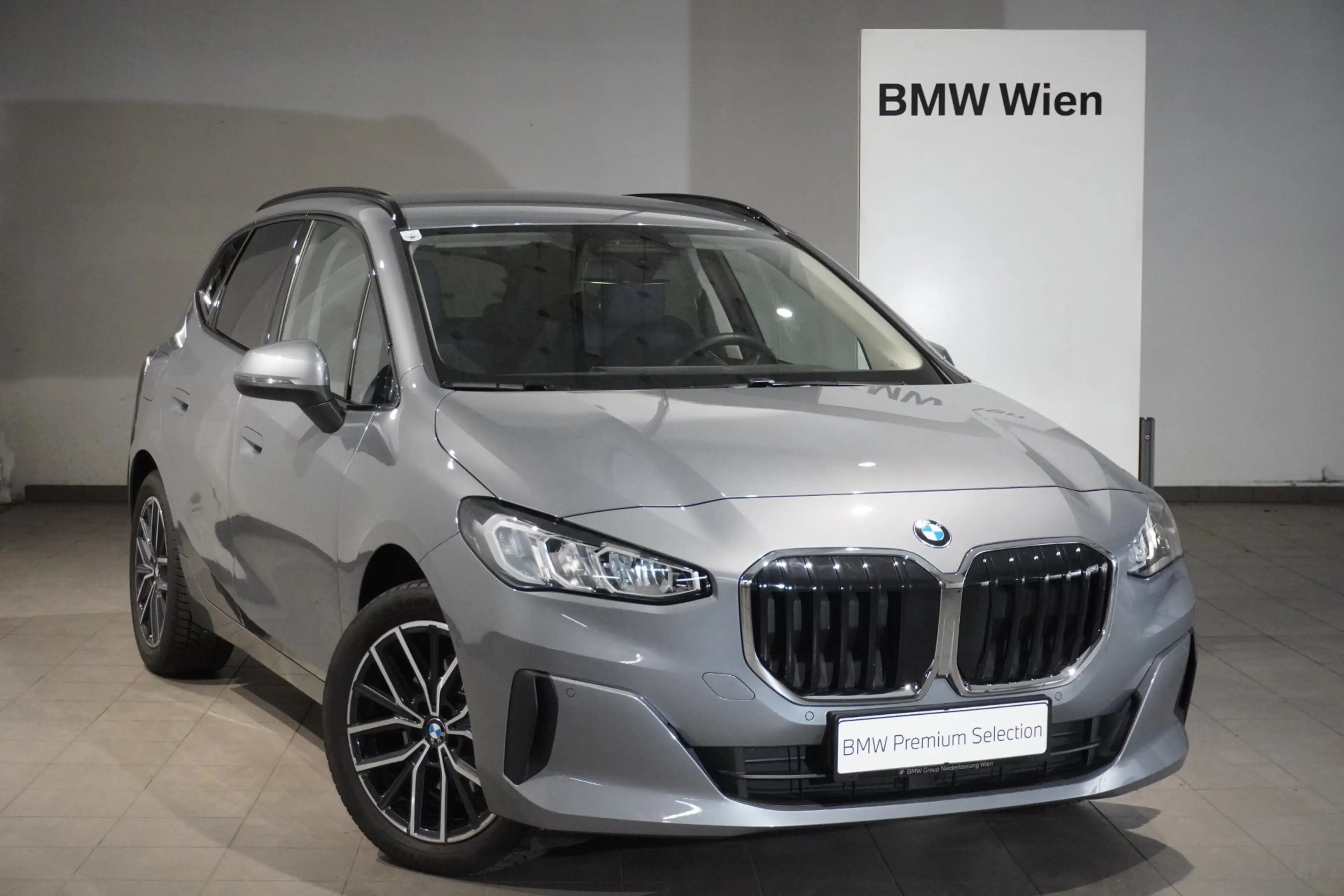 BMW 216 i