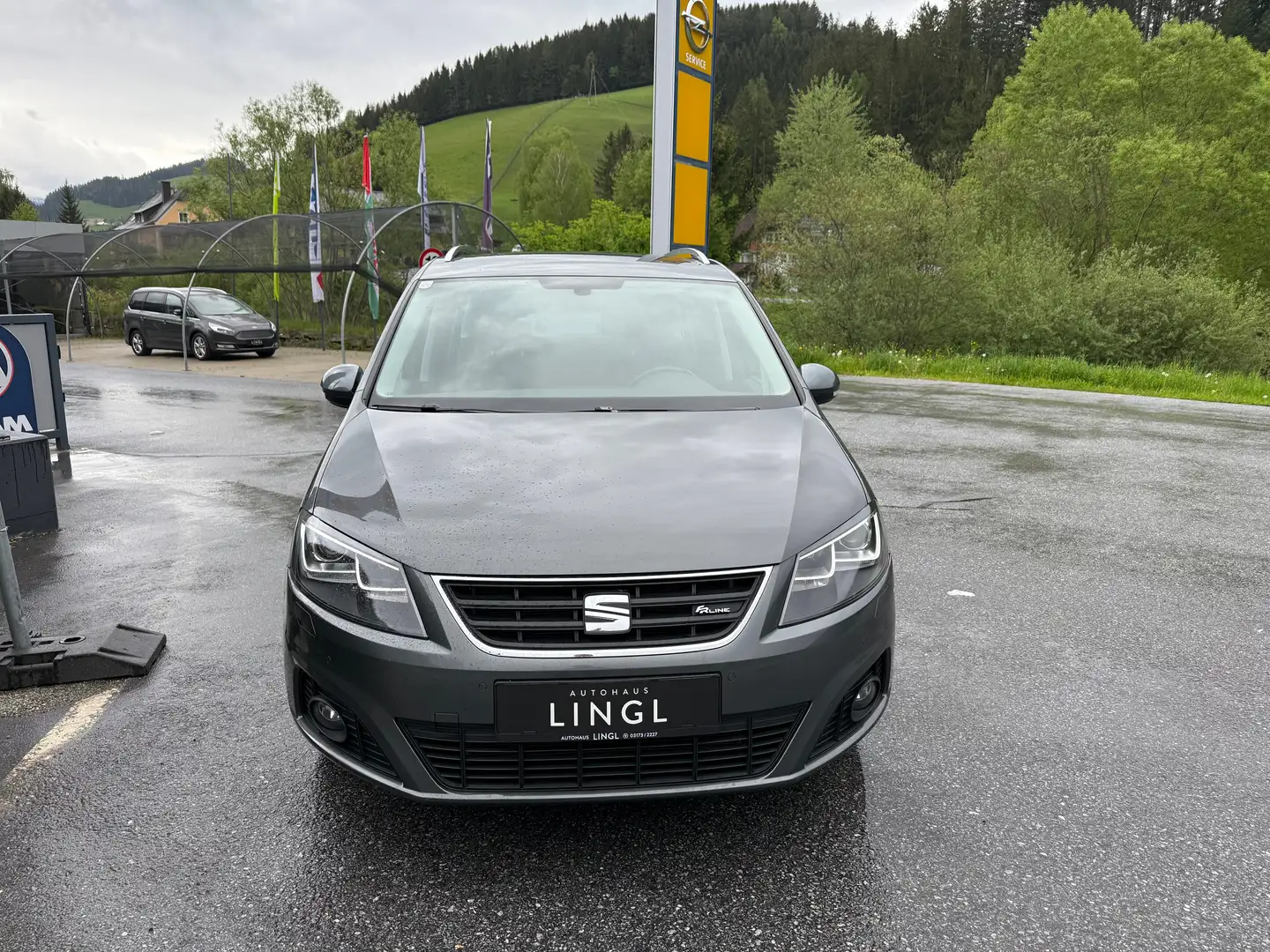 SEAT Alhambra 2.0 TDI FR-Line Allrad *AHV; STANDHZG.* Grau - 2