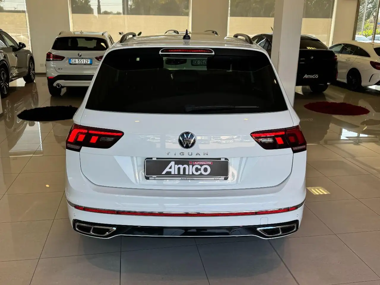 Volkswagen Tiguan 2.0 TDI DSG R-Line Luci Ambient/Retroc, миниатюра 9