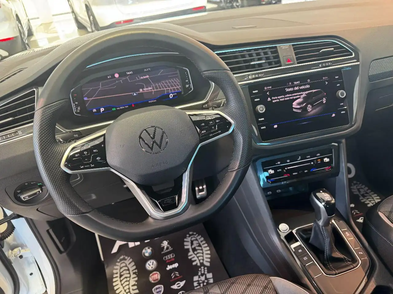 Volkswagen Tiguan 2.0 TDI DSG R-Line Luci Ambient/Retroc, миниатюра 18