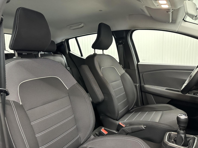 Dacia Sandero 1.0 TCe 100 Bi-Fuel Comfort CARPLAY-CRUISE — photo 12