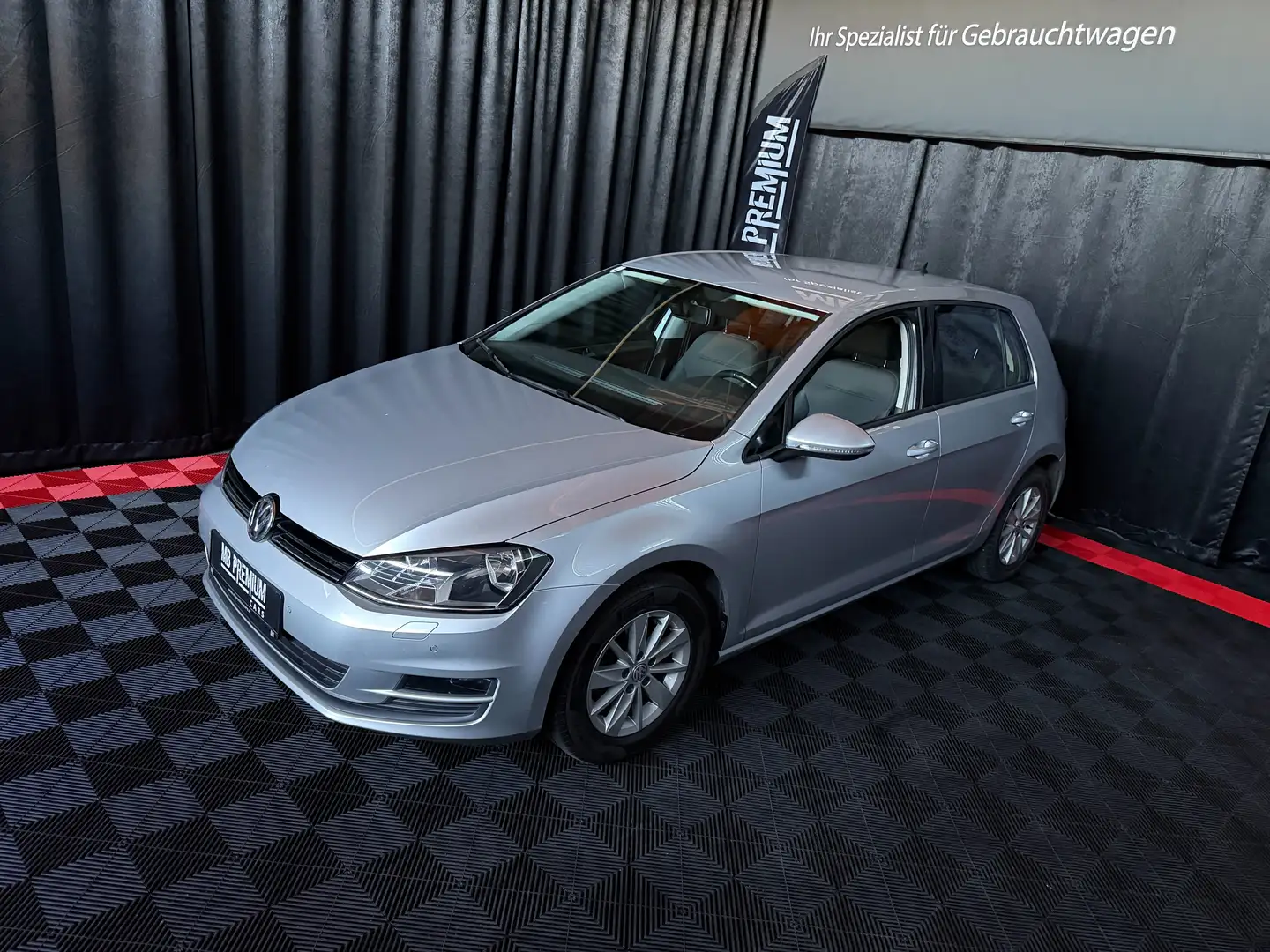 Volkswagen Golf Comfortline BMT *1-BESITZ*nur-61tkm* Grau - 1