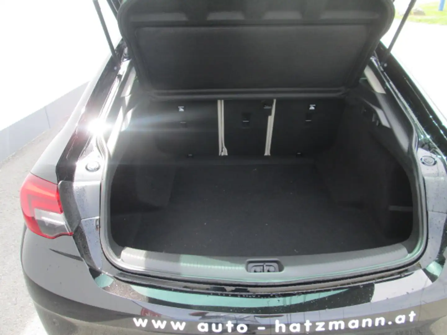 Opel Insignia INSIGNIA GS Innovarion 1,5 165PS 6G Automatik Schwarz - 2