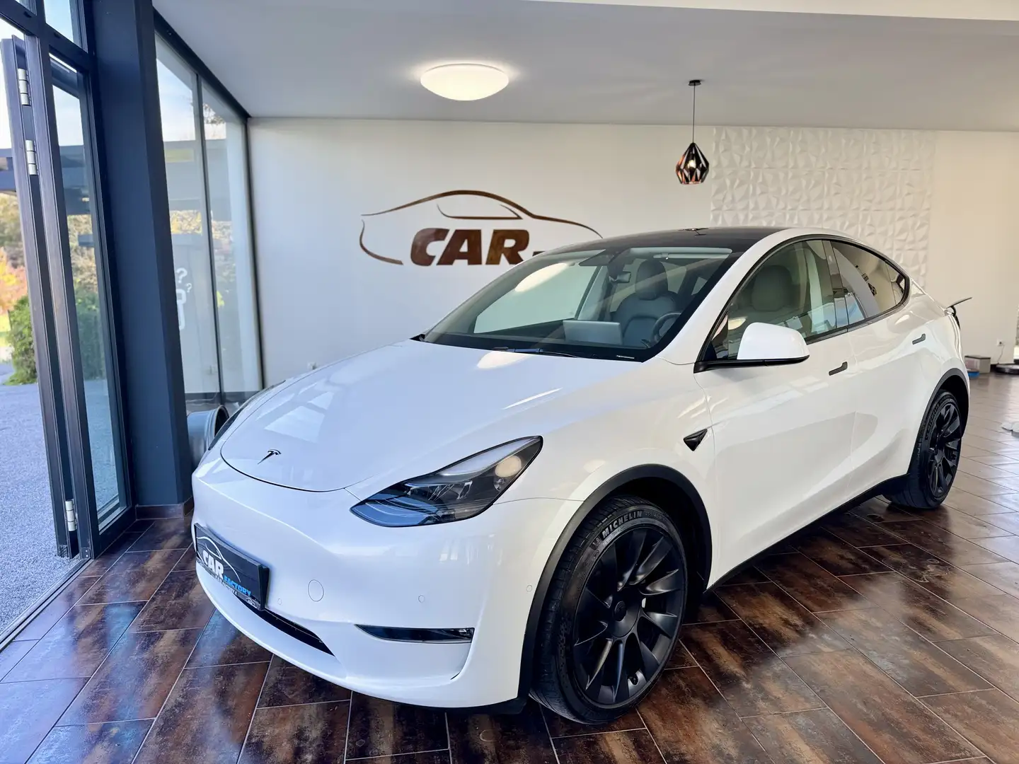 Tesla Model Y LR AWD *VERKAUFT * - 2