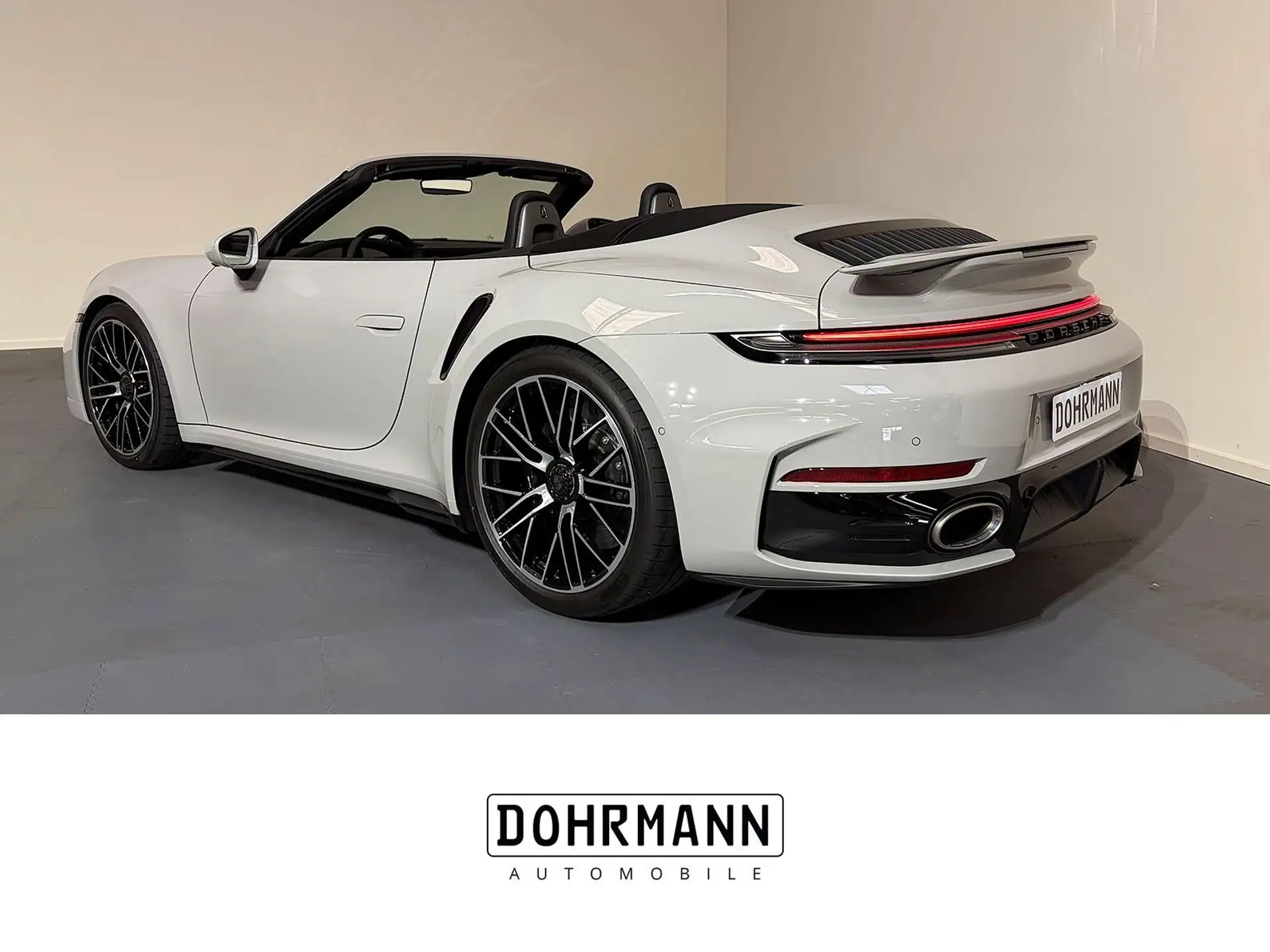 포르쉐 911 Turbo S Cabriolet 2026 화이트 사진 3