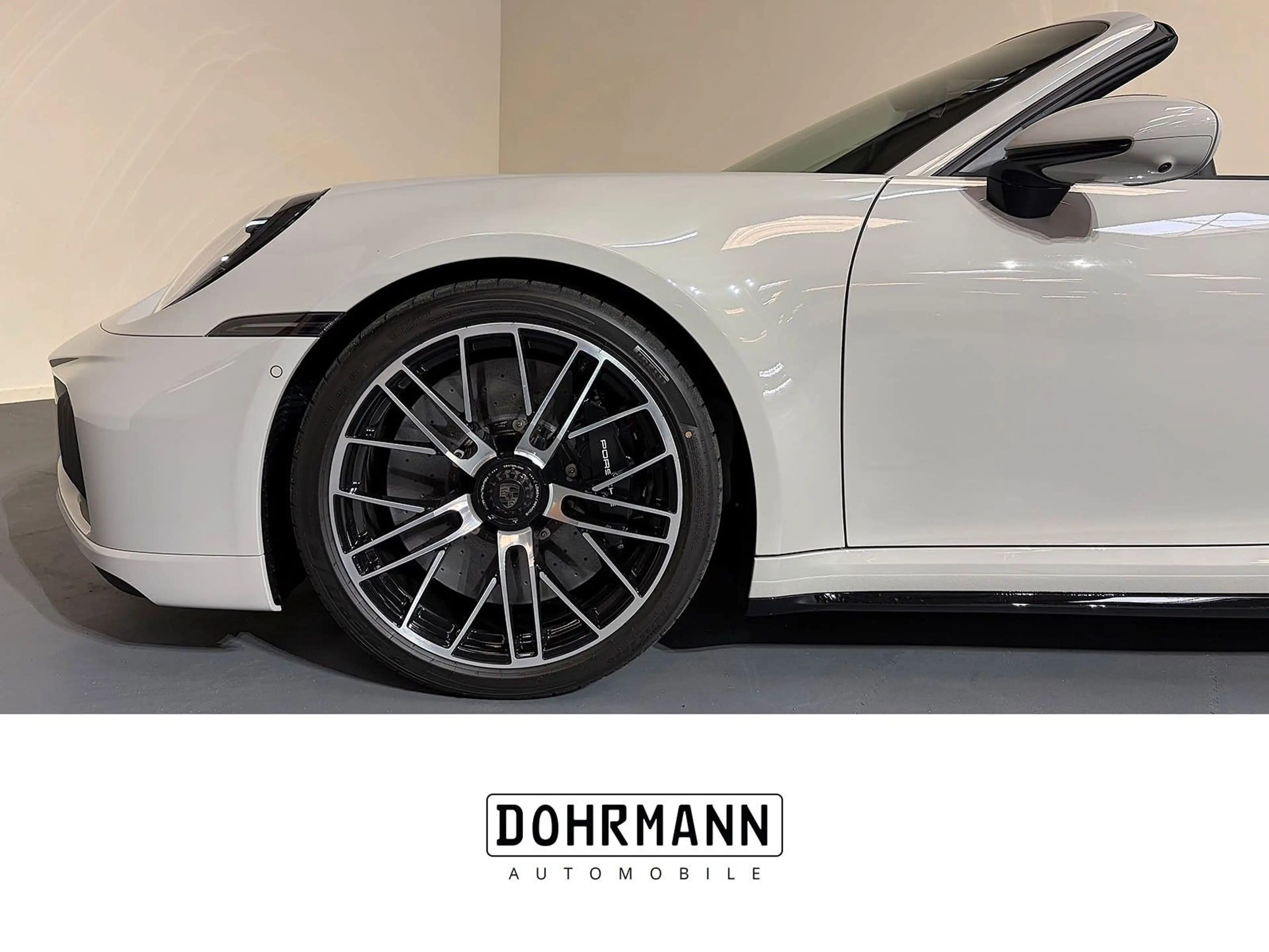 Porsche 992 911 992.2 TurboS Cabrio*Kreide*Titan*Lift*Carbon — photo 11