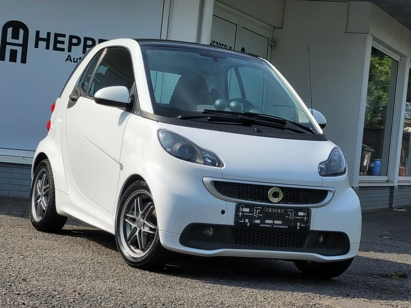 smart forTwo fortwo coupe pulse PANO+SHZ+BRABUS 15" Weiß - 1