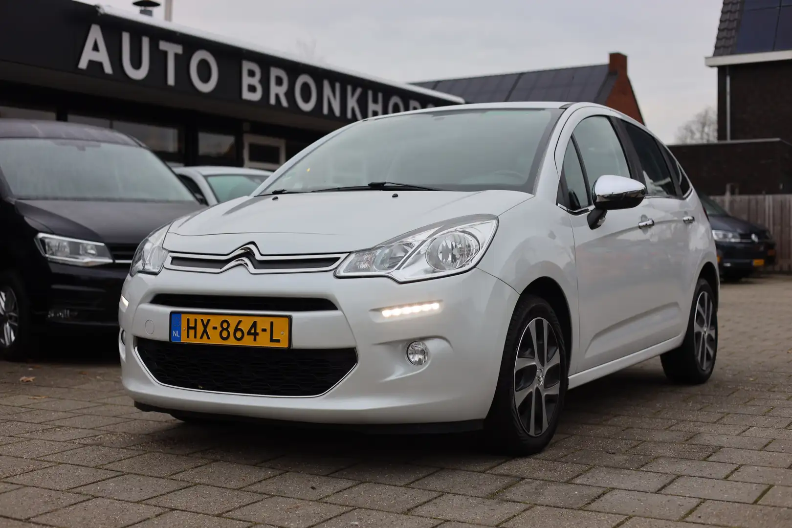 Citroen C3 1.2 COLLECTION | AIRCO | CRUISE | TREKHAAK Wit - 1