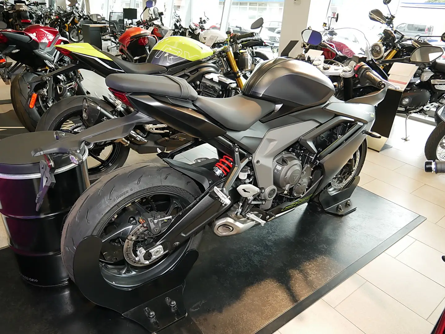 Triumph 660 Kundenvorteil Zwart - 2